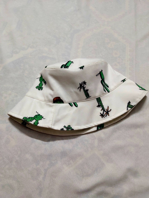 کلاه باکت طرح کاکتوس